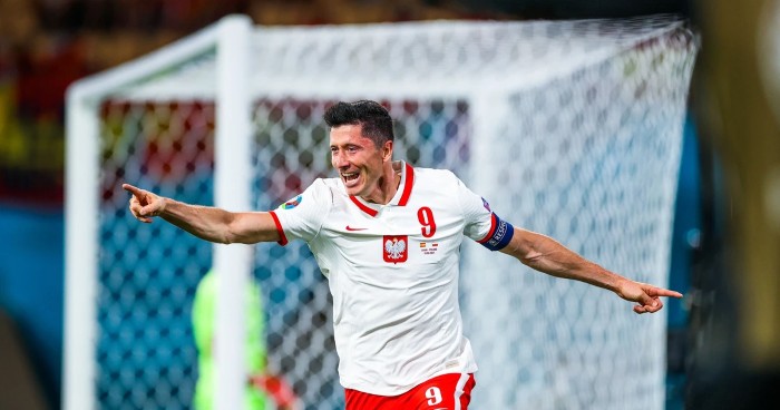 cầu thủ Robert Lewandowski