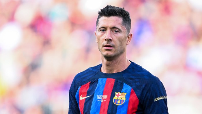 cầu thủ Robert Lewandowski